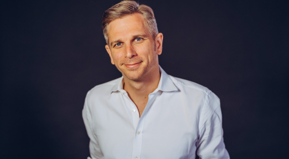 SaschavanBeek