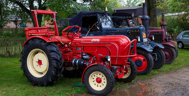 Oldtimer Treff Foto JS 1