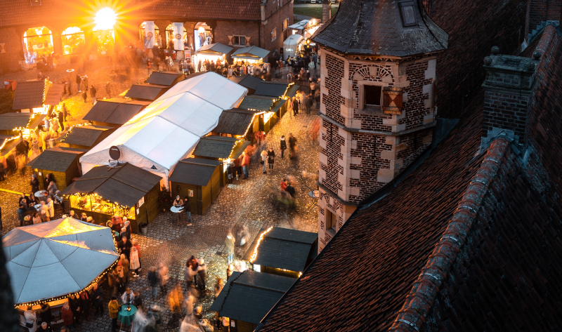 Bild2 Adventsmarkt Raesfeld c Muensterland e.V. Long Nong Huang